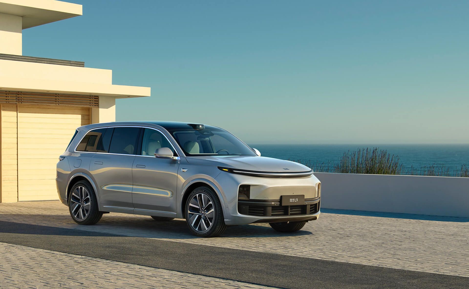 Li Auto - LJC Electric Vehicle